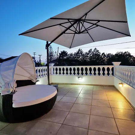 Helios Court Villa *