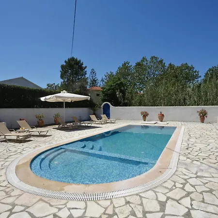 Helios Court Villa *