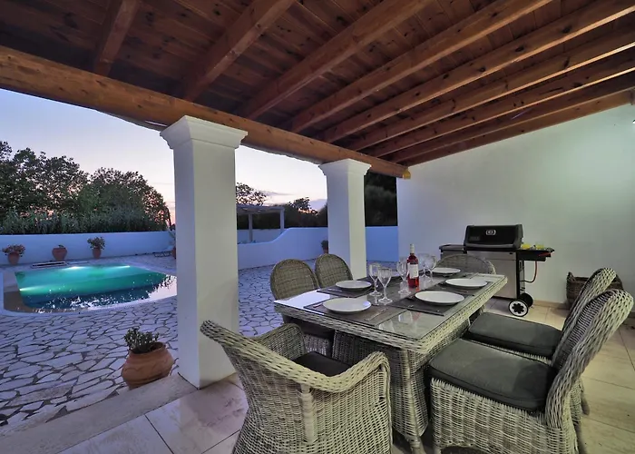 Villa Helios Court *